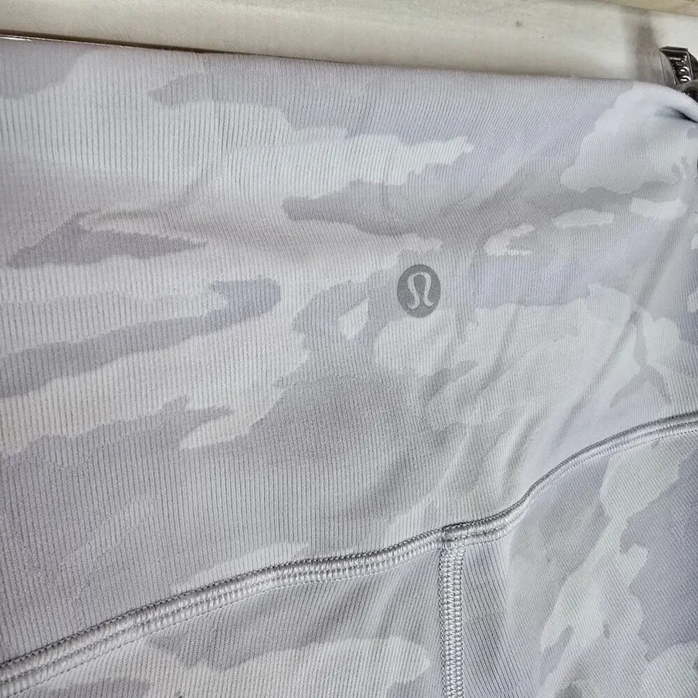 Lululemon Align High-Rise Crop 21